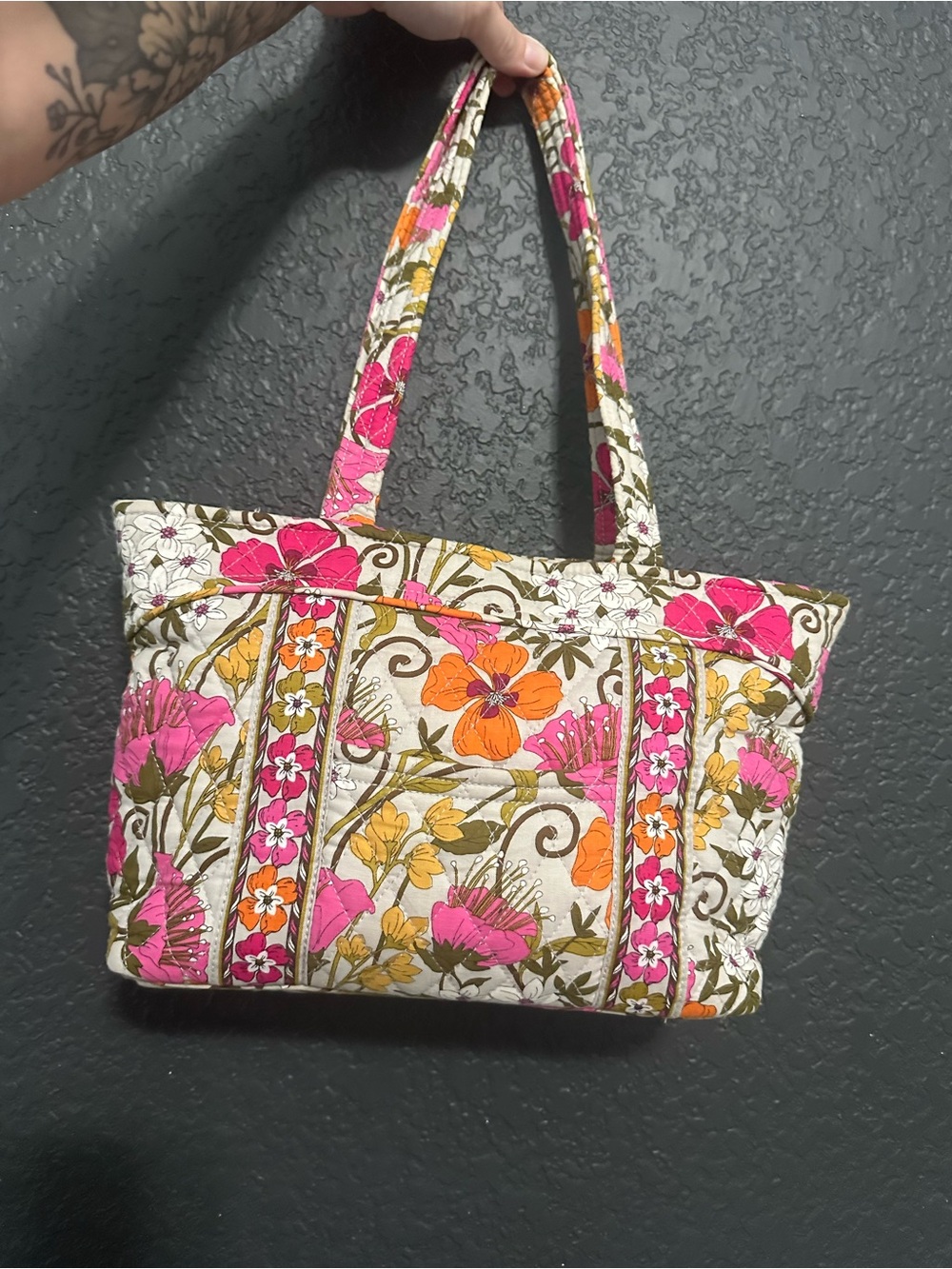 Vera Bradley โTea Gardenโ Bag